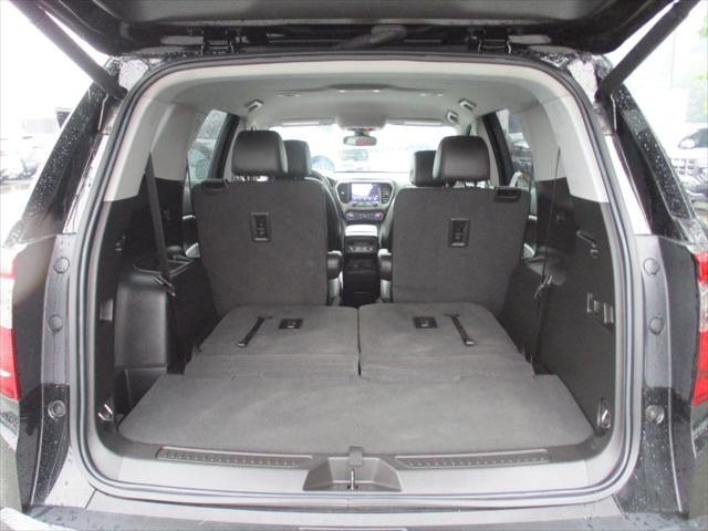 2023 GMC Acadia AWD AT4