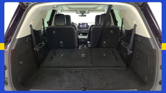 2023 Nissan Pathfinder SL 4WD