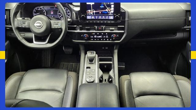2023 Nissan Pathfinder SL 4WD