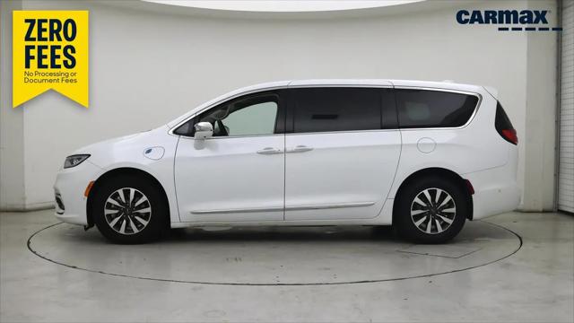 2022 Chrysler Pacifica Hybrid Limited for sale in Newark, DE
