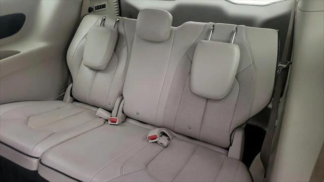 2021 Chrysler Pacifica Limited AWD