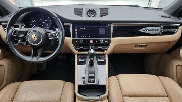 2023 Porsche Macan T