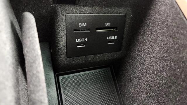 2023 Porsche Macan T