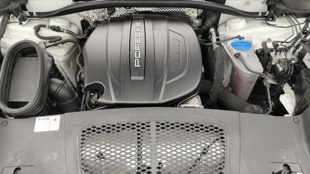 2018 Porsche Macan Sport Edition