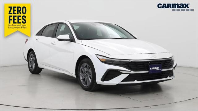 2024 Hyundai Elantra SEL for sale in Bloomington, IL