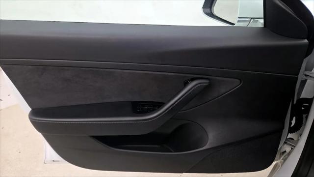 2020 Tesla Model 3 Standard Range Plus Rear-Wheel Drive