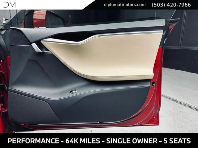 2013 Tesla Model S Performance