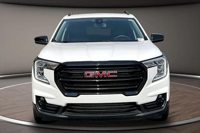 2023 GMC Terrain FWD SLT
