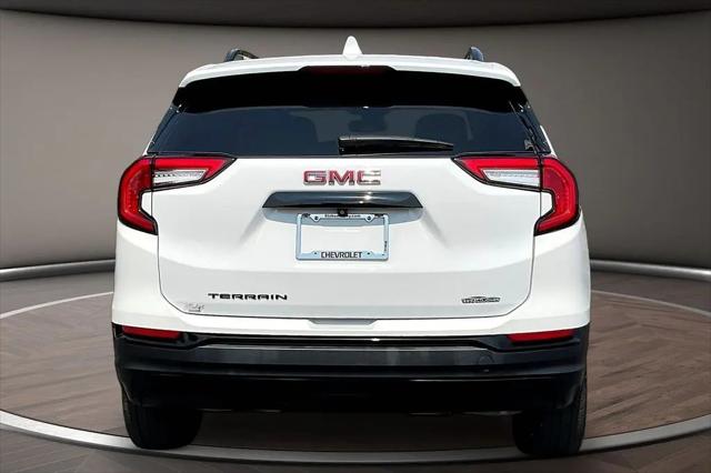 2023 GMC Terrain FWD SLT