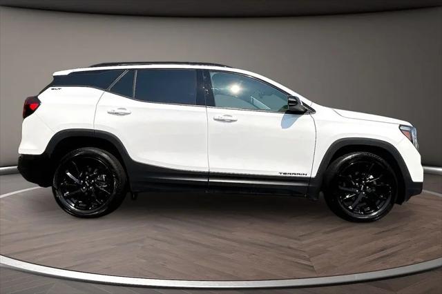 2023 GMC Terrain FWD SLT