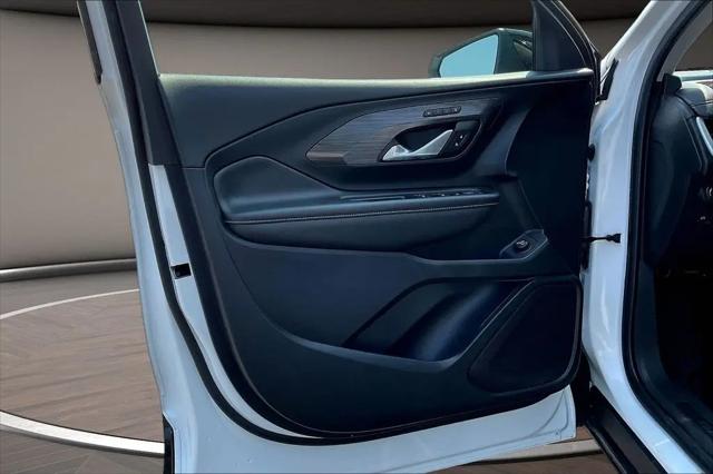 2023 GMC Terrain FWD SLT