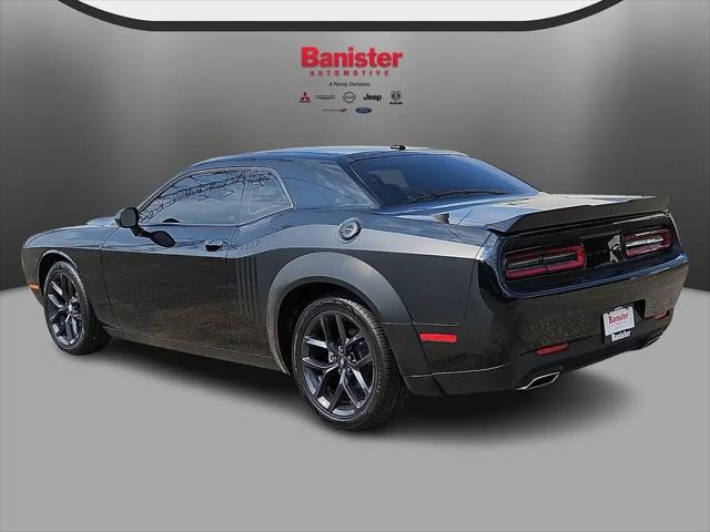 2021 Dodge Challenger SXT