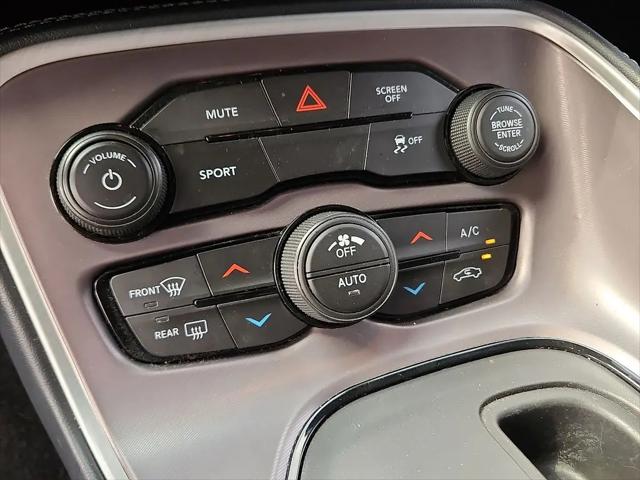 2021 Dodge Challenger SXT