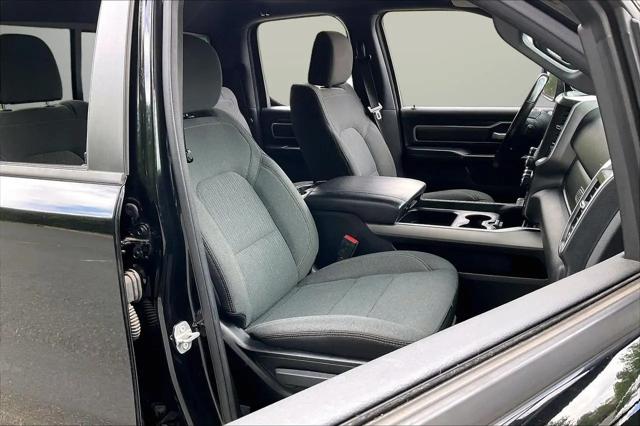 2022 Ram 1500 Big Horn Quad Cab 4x4 6'4" Box