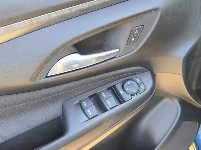 2026 Buick NV Sport Touring FWD