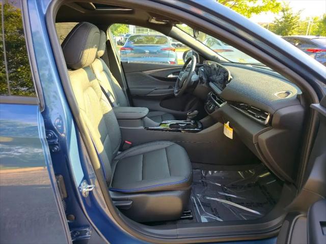 2026 Buick NV Sport Touring FWD