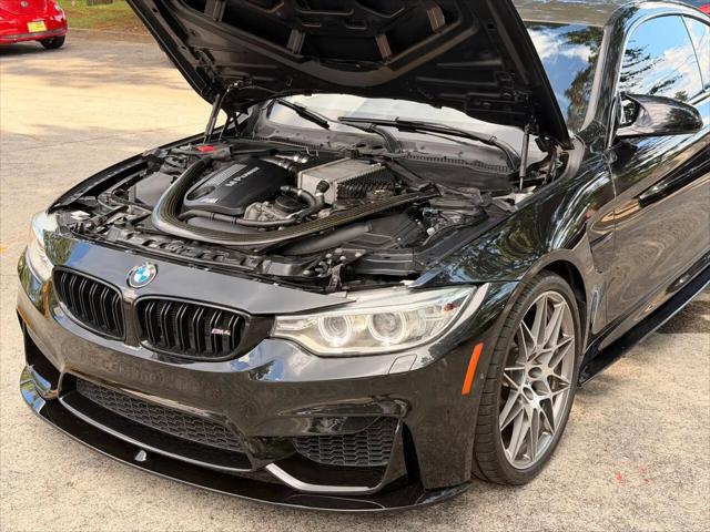 2017 BMW M4 Standard