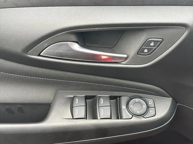 2026 Buick NV Sport Touring FWD