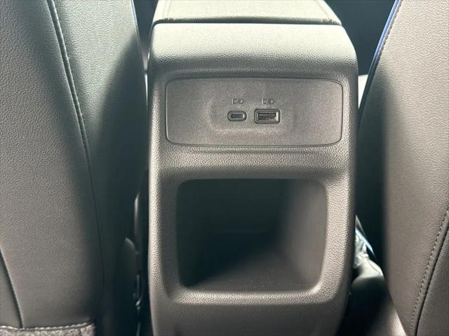 2026 Buick NV Sport Touring FWD