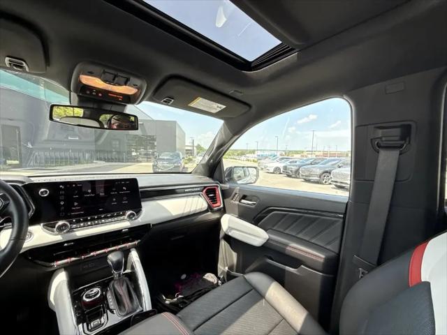 2023 GMC Canyon 4WD Crew Cab Short Box AT4X
