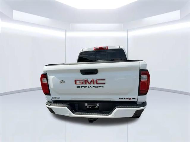 2023 GMC Canyon 4WD Crew Cab Short Box AT4X