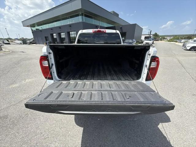 2023 GMC Canyon 4WD Crew Cab Short Box AT4X