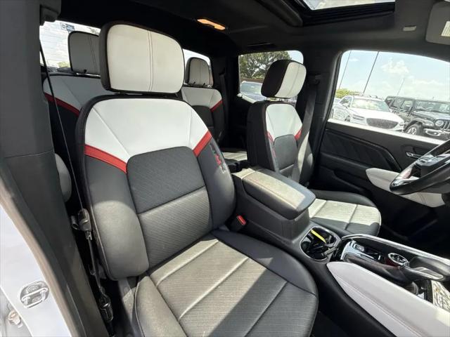 2023 GMC Canyon 4WD Crew Cab Short Box AT4X