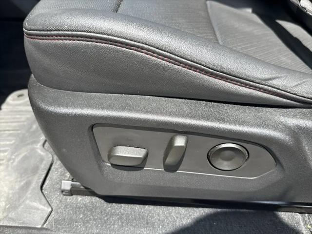 2023 GMC Canyon 4WD Crew Cab Short Box AT4X