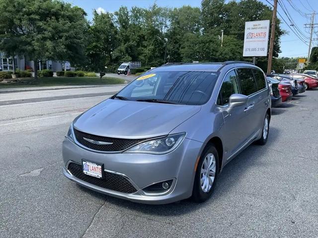 2017 Chrysler Pacifica Touring-L for sale in Acton, MA