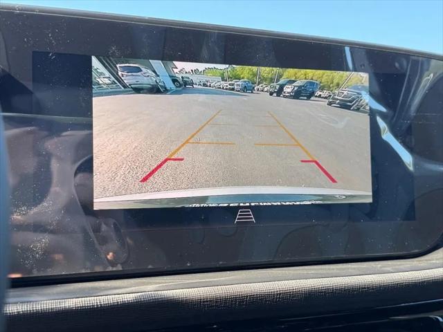2026 Buick NV Sport Touring FWD