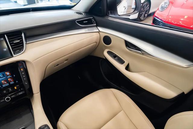 2021 INFINITI QX50 LUXE