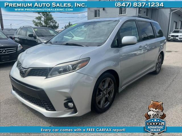 2019 Toyota Sienna SE 8 Passenger for sale in Palatine, IL