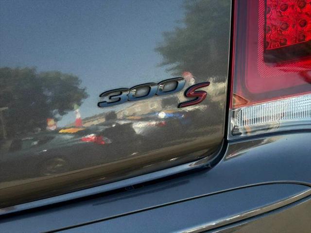 2021 Chrysler 300 300S