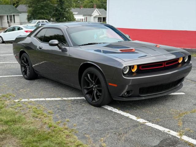2017 Dodge Challenger SXT