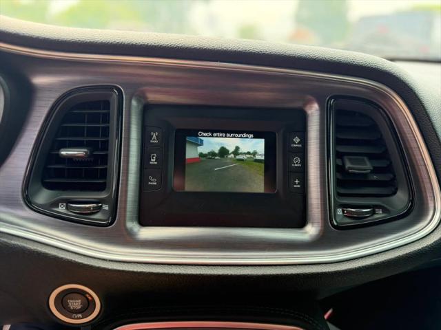 2017 Dodge Challenger SXT