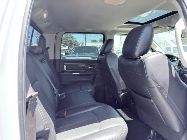 2018 Ram 3500 Laramie Crew Cab 4x4 8 Box