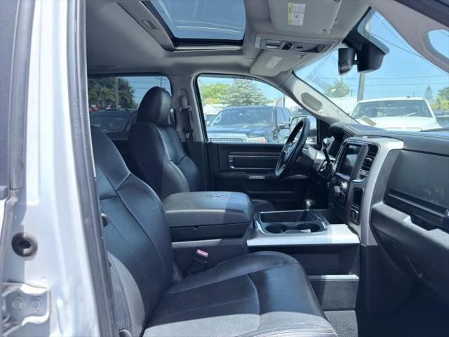 2018 Ram 3500 Laramie Crew Cab 4x4 8 Box