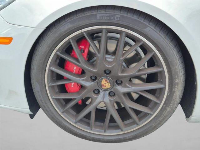 2021 Porsche Panamera GTS