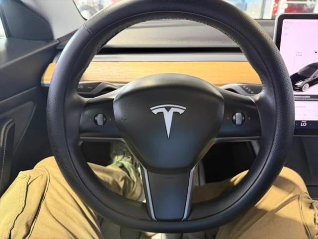 2021 Tesla Model 3 Standard Range Plus Rear-Wheel Drive