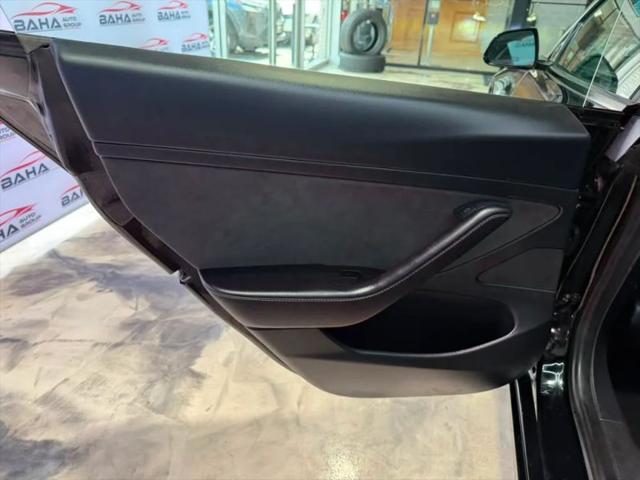2021 Tesla Model 3 Standard Range Plus Rear-Wheel Drive