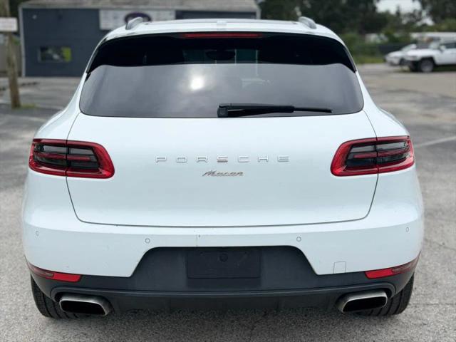 2018 Porsche Macan Base