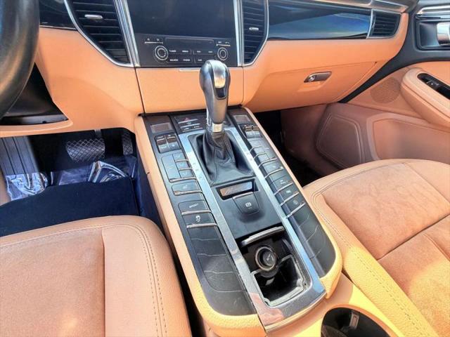 2018 Porsche Macan Base