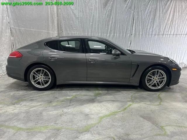 2015 Porsche Panamera Base