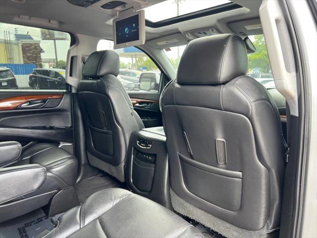 2017 Cadillac Escalade Premium Luxury