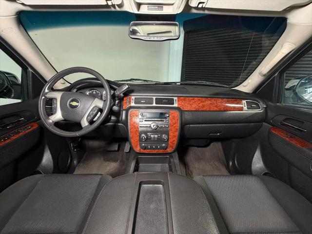 2012 Chevrolet Avalanche LS