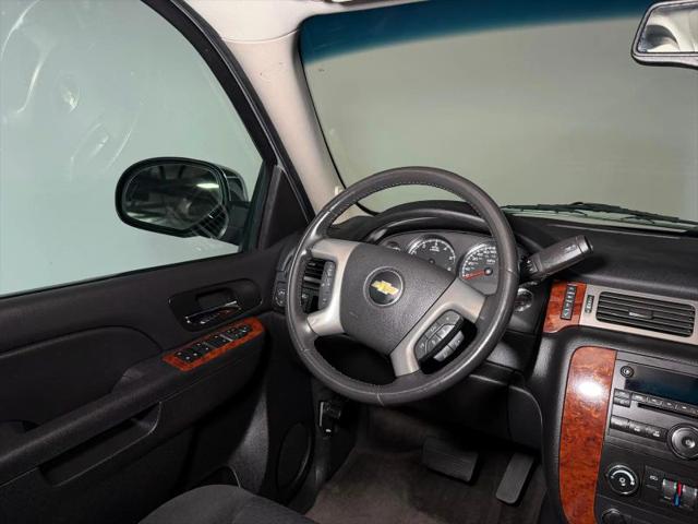 2012 Chevrolet Avalanche LS