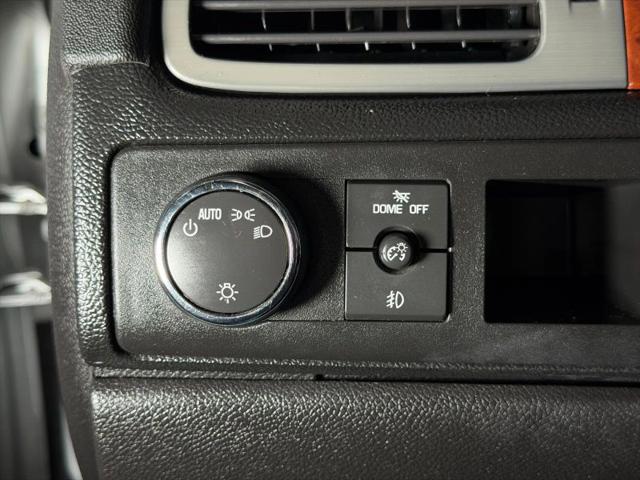 2012 Chevrolet Avalanche LS