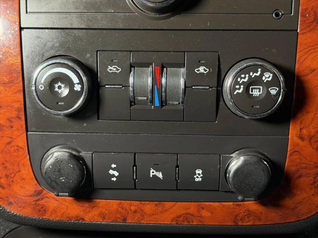 2012 Chevrolet Avalanche LS