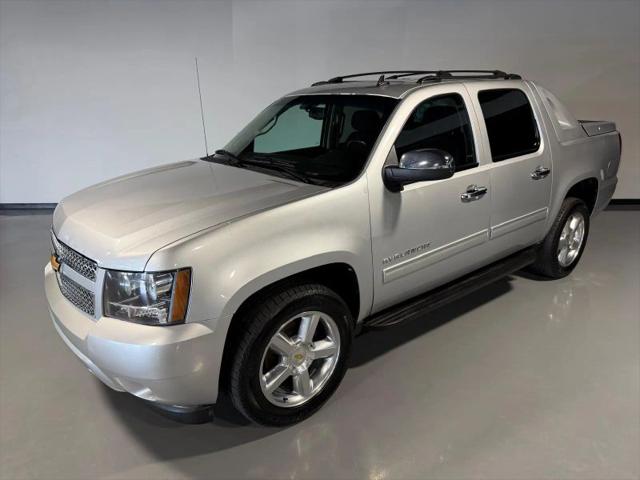 2012 Chevrolet Avalanche LS