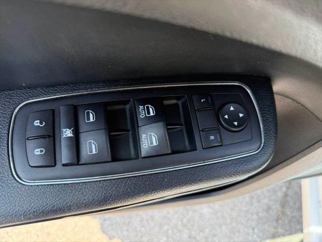 2016 Chrysler 300 300S